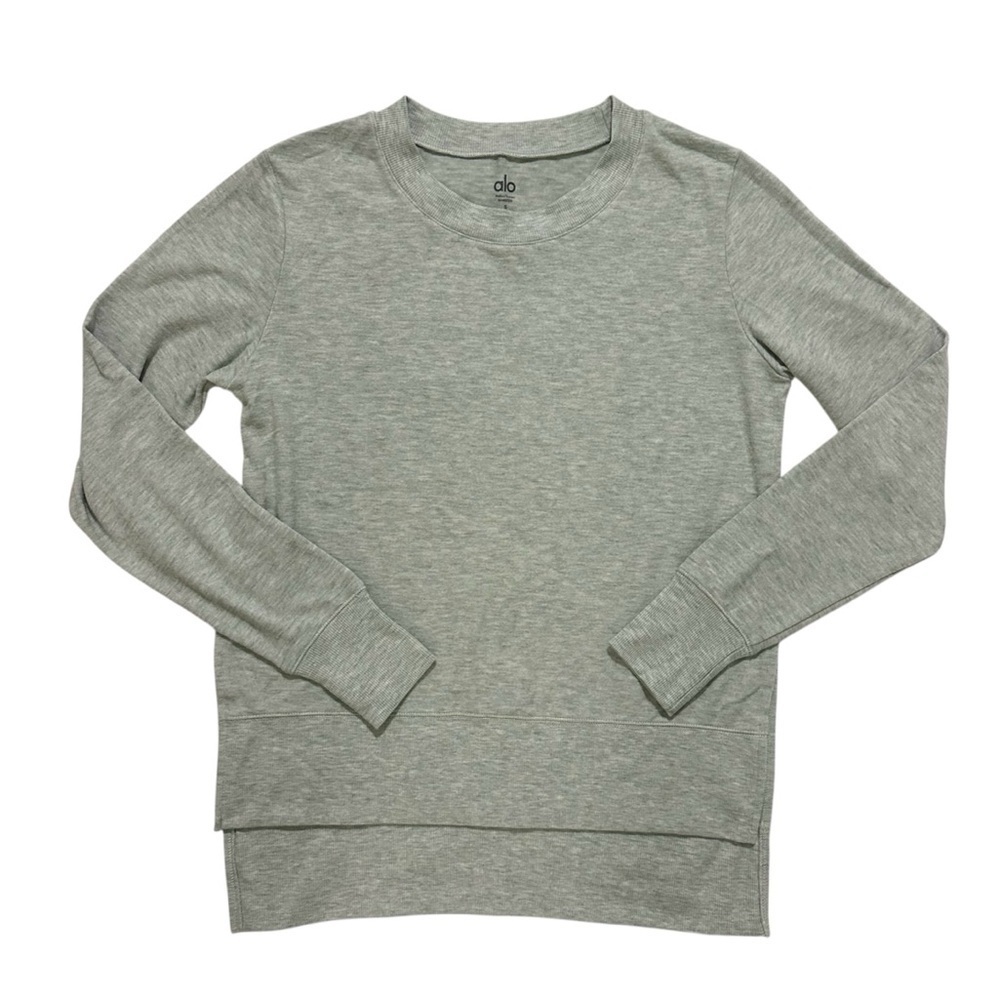ALO yoga Glimpse Split Hem Long Sleeve Top- Heather Green/Gray SMALL